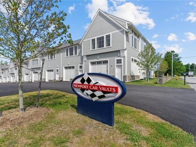 John Clarke Rd Unit,middletown, Condo For Sale