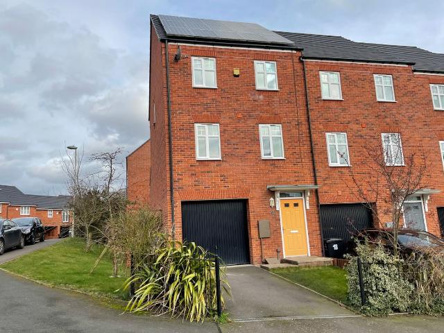 John Corbett Drive, Stourbridge DY8, 3 bed property to rent, £1,300 pcm | PrimeLocation