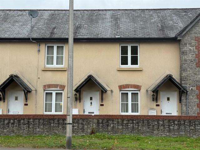 John Fielding Gardens, Llantarnam, Cwmbran NP44, 2 bed semi detached house to rent, £975 pcm | PrimeLocation