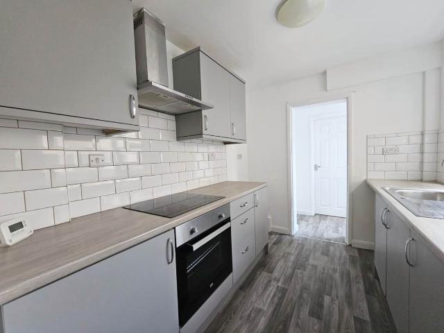 John Street, Worksop S80, 2 bed property to rent, £700 pcm | PrimeLocation