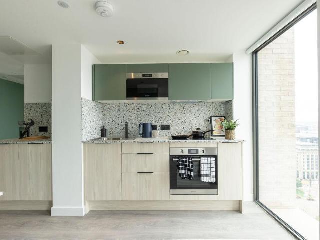 John Street, Glasgow G1 1 bed in a flat share to rent £1,495 pcm £345 pw
