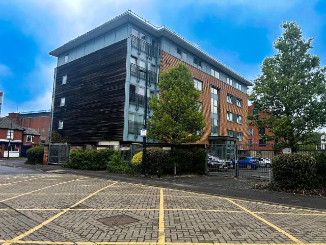 John Street, Ipswich IP3 1 bed apartment to rent £795 pcm £183 pw