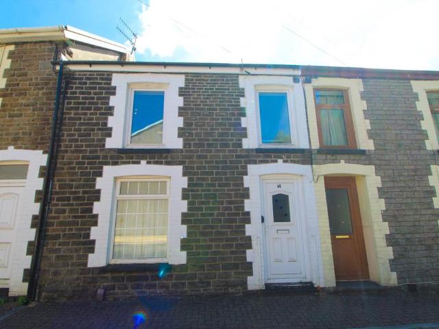 John Street, Pontypridd CF37 4 bed house to rent £1,175 pcm £271 pw