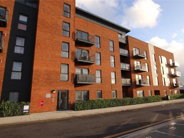 John Thornycroft Road, Hampshire SO19 1 bed flat to rent £1,125 pcm £260 pw