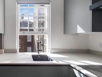 Johnny's Chop Shop, 33 Marshall Street, London, W1F 7ET, United Kingdom | Studio apartment for rent #29469453 | Rentberry
