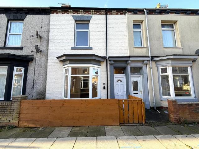 Johnson Street, Hartlepool 2 bed terraced house to rent £550 pcm £127 pw