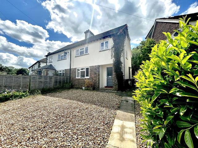 Johnsdale, Oxted, Surrey RH8, 4 bed semi detached house to rent, £2,950 pcm | PrimeLocation