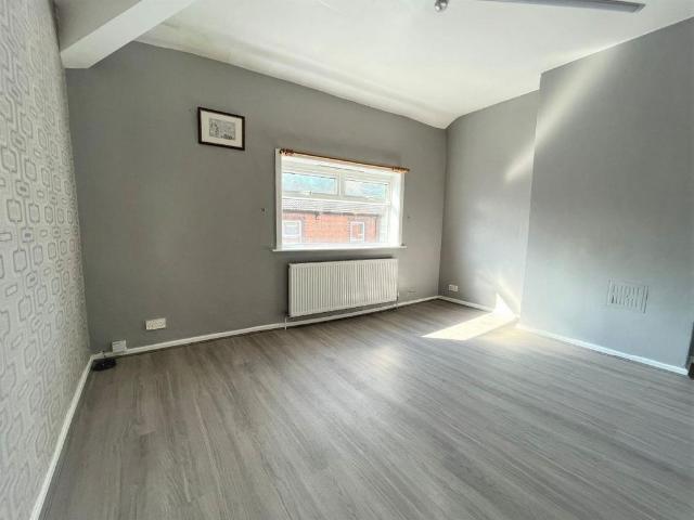 Johnston Street, Blackburn 1 bed apartment to rent £575 pcm £133 pw