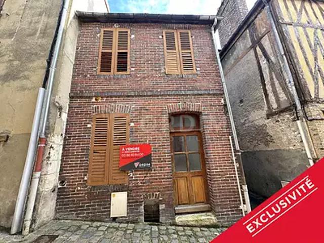 Joigny 89300 Achat / Vente maison 3 pièces t3 au dernier étage