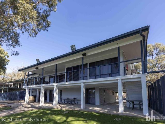 Jok's Place 10 Brenda Park, Morgan