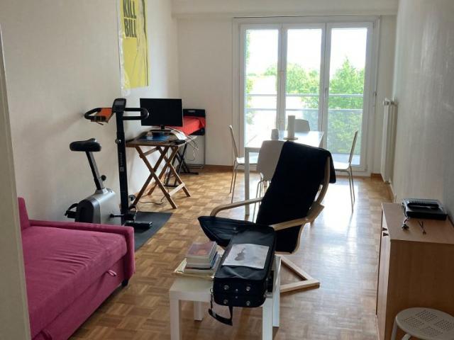 Joli appartement à Rolle avec vue sur le Léman