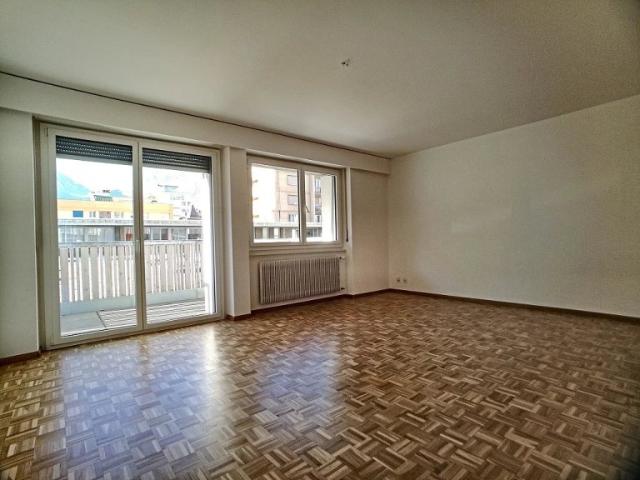 Joli appartement de 3.5 pièces au 6ème étage à Martigny Comptoir Immobilier