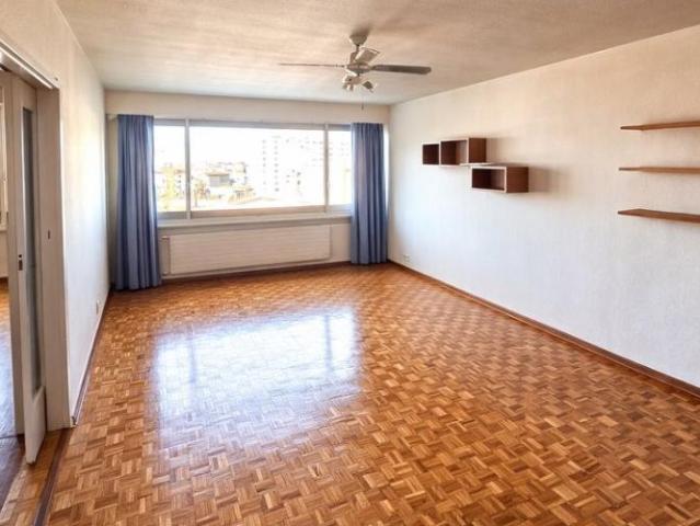Joli appartement de 4 pièces au 4ème étage