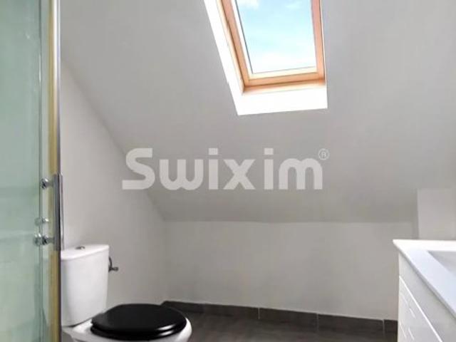 Joli appartement T3 au dernier étage 44m² au sol