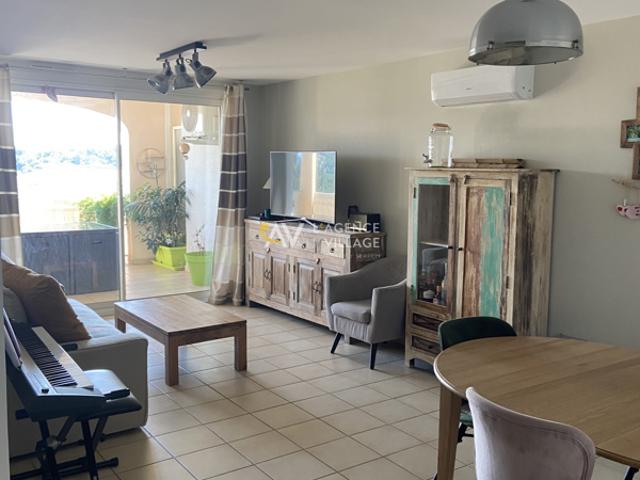 Joli appartement T3 avec terrasse
