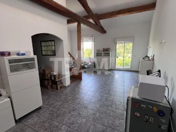 Joli appartement type 5 en duplex