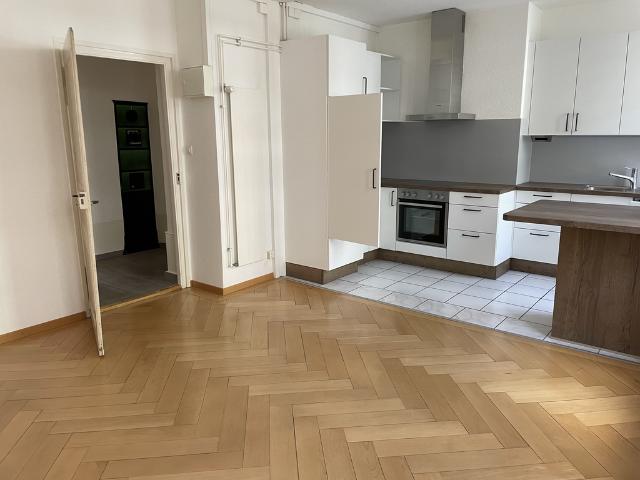 JOLI APPARTEMENT 83 M2 DE 3 PIECES CENTRE VILLE AVEC BALCON