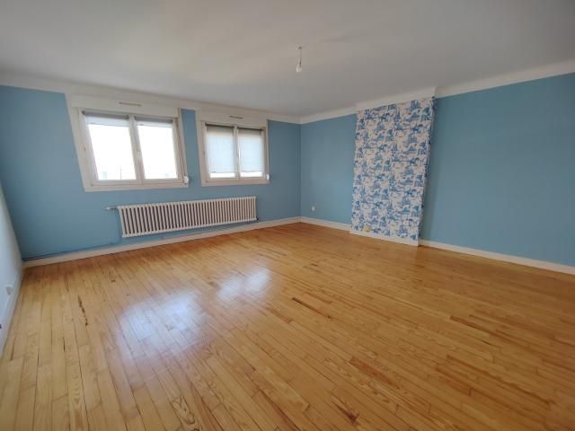 Joli F4 rénové lumineux 2 ch. Montigny