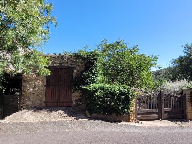 Joli hameau sans commerces juste a 5 minutes d'Autignac et d. 170m² Laurens