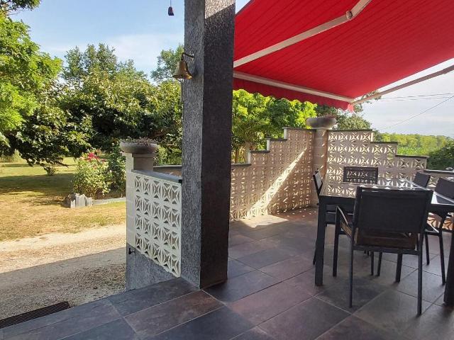 Joli Plain pied sur 1,8 hectare Proche BOULOGNE SUR GESSE 169m² Escanecrabe