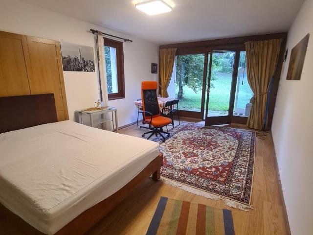 Joli studio meublé