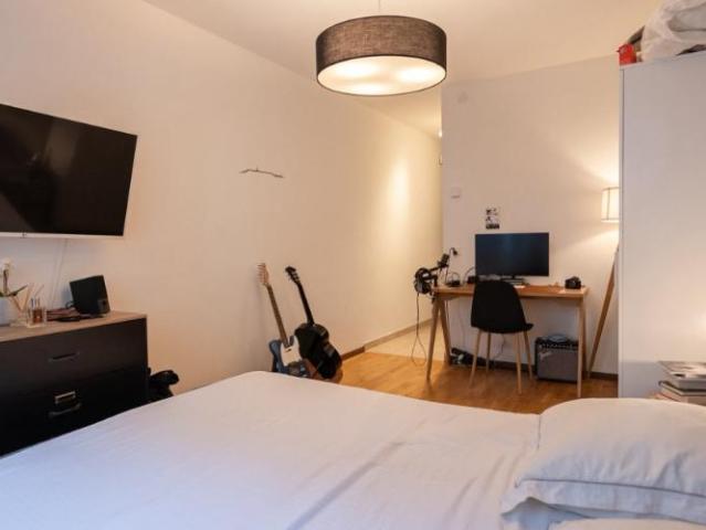Joli Studio meublé aux Paquis