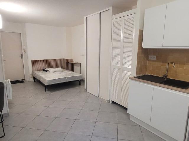 JOLI STUDIO MEUBLE RENOVE RDC