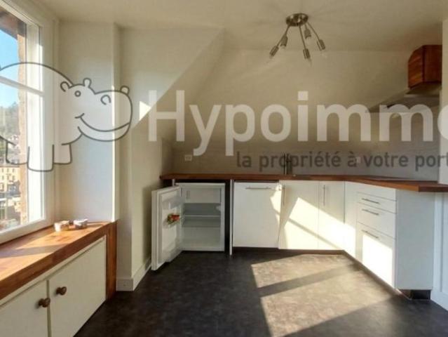 Joli studio situé au Quartier Neuf
