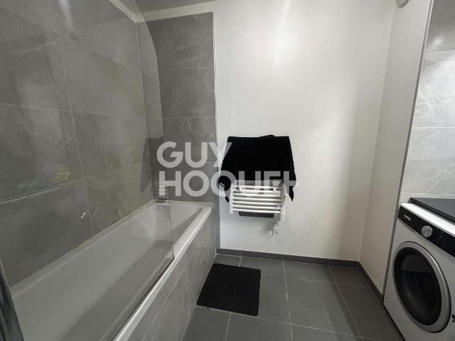 JOLI T3 MEUBLE + PARKING + BALCON