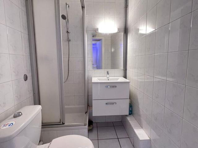 Joli 1 pièce 10.7m² meublé Place de la République