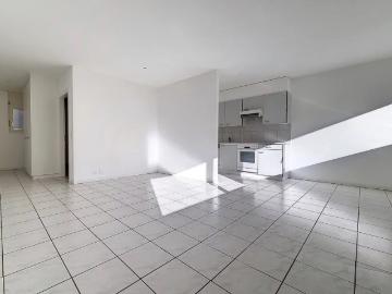 Joli 2.5 pièces dans le quartier du Scex en cours de rénovation complète Comptoir Immobilier