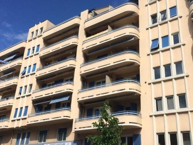 Joli 2 pièces proche de la place de l'Ours