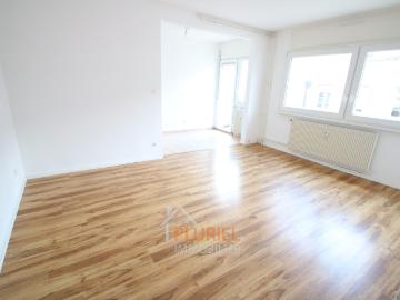 Joli 2 pièces 42.5m² Quartier Vosges/Halles à STRASBOURG Magnifique 1 pièce meublé 18.9m² à la Robertsau Joli 4 pièces 110m² Place Brant à STRASBOURG Exceptionnel 2 pièces 30.4m² neuf en hyper centre de Strasbourg Joli studio 15m² à Strasbourg Quai Mullen