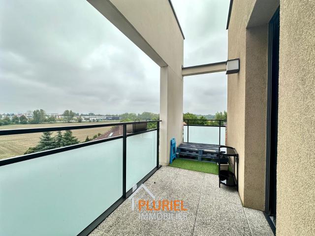 Joli 3 pièces meublé à Illkirch Graffenstaden Exceptionnel 4 pièces 90m² neuf à l’Orangerie Chambre étudiante 14m² meublée à Neudorf Magnifique 4 pièces 86m² Quartier Forêt Noire à STRASBOURG Joli 1 pièce 23.5m² à NEUDORF Exceptionnel 3 pièces 62.9m² en h