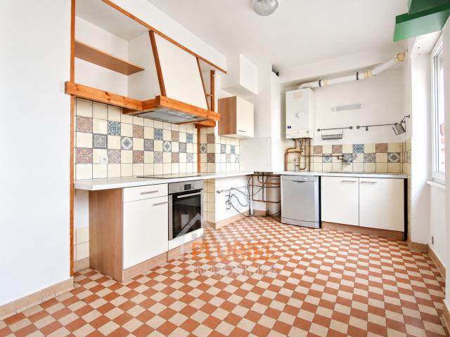 Joli 4 pièces 102m² Quartier Gare à STRASBOURG Exceptionnel 4 pièces 90m² neuf à l’Orangerie MAGNIFIQUE STUDIO MEUBLÉ DE 13.2M² EN HYPERCENTRE DE STRASBOURG PLACE DU MARCHÉ GAYOT Joli 4 pièces 87.5m² meublé quartier Saint Maurice à STRASBOURG Magnifique