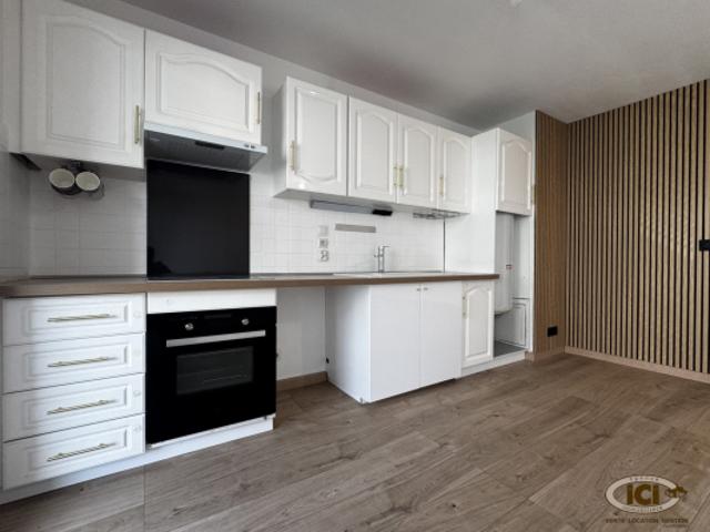 Jolie T3 de 69m² traversant