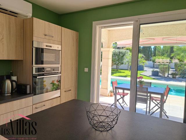 Jolie villa de plain pied sur terrain arboré de 1600 m2 115m² Cruscades