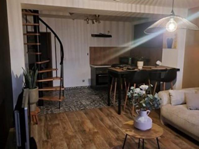 Jolie maison 2 façades à louer