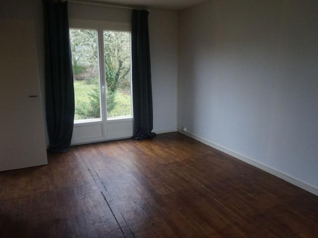 Jolie maison avec jardin proche du village, Arrou