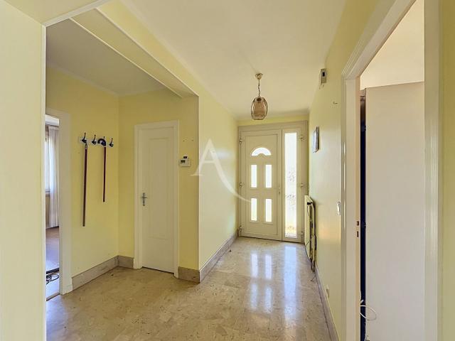 Jolie maison de 3 chambres avec ascenseur proche centre 135m² Prayssac