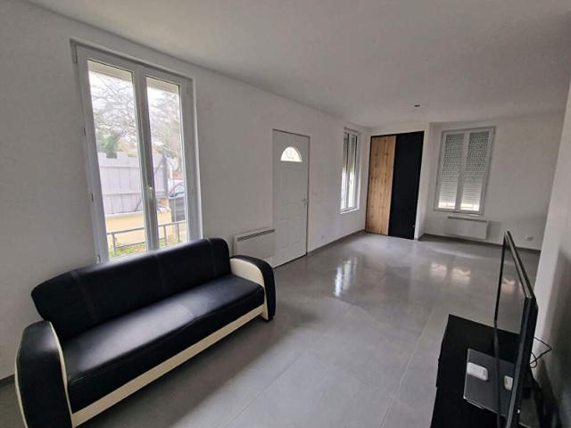 Jolie maison de 100m² sur un sous sol total, avec jardin à LIMAY