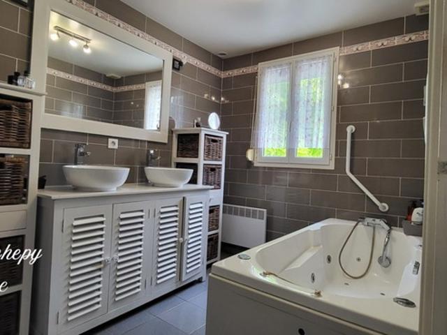 Jolie maison de 4 pièces sur la commune de Friville Escarbotin