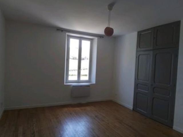 JOLIE MAISON DE CAMPAGNE
