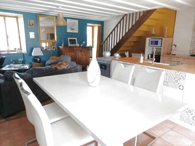 Jolie maison de campagne rénovée avec charme et goût