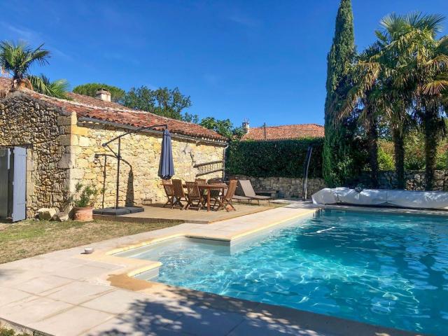 Jolie Maison De Famille Avec Piscine A Larressingle 153m² Larressingle