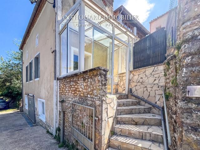 Jolie maison de village, jardin & garage 83m² Belvès