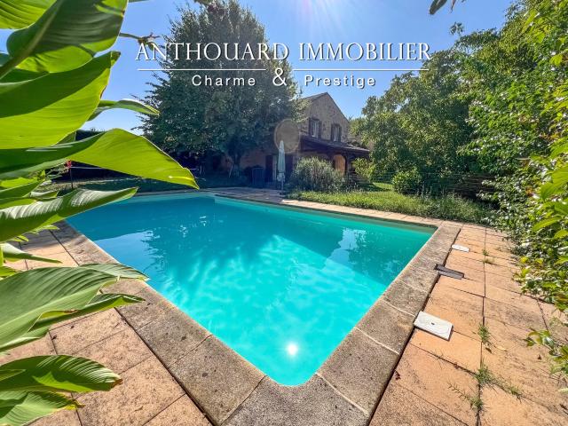 Jolie maison en pierre, piscine 101m² Pays de Belvès