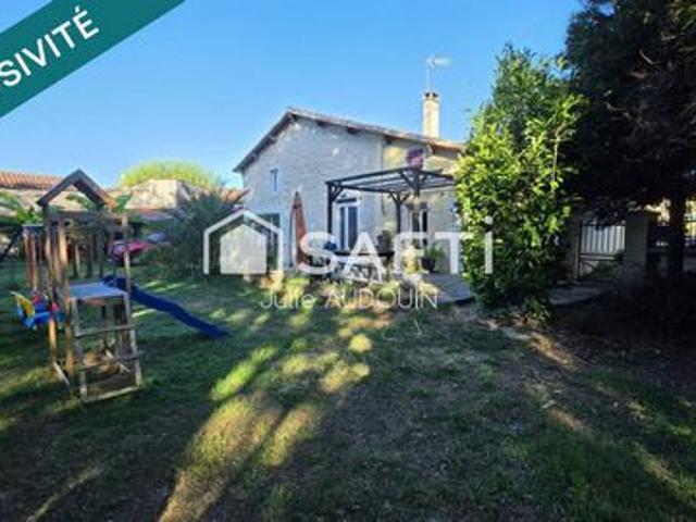 Jolie maison en pierres Bazauges