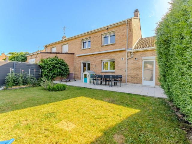 JOLIE MAISON SEMI INDIVIDUELLE !