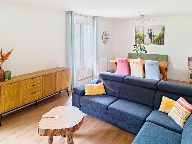 Jolie maison spacieuse, 4 chambres, au calme 210m² Albas
